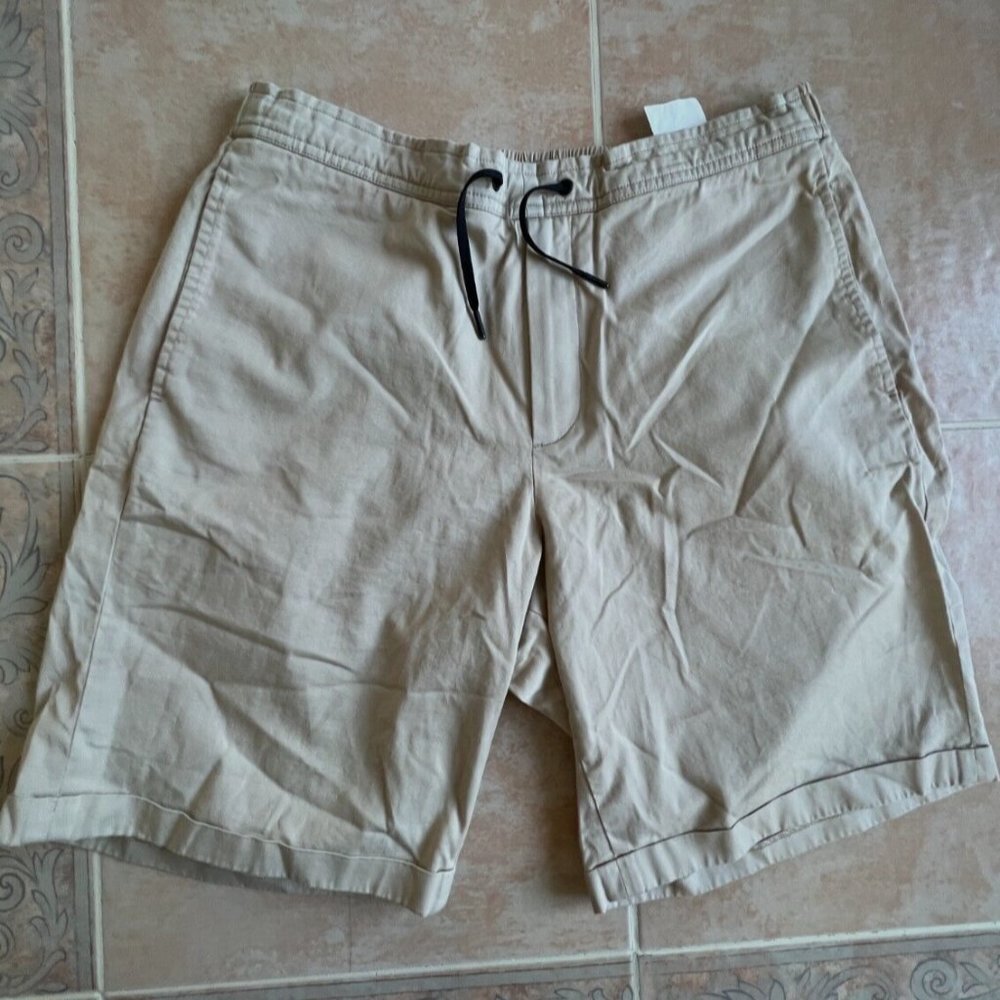 Sandro Paris Khaki Elastic Waist band black Drawstrings  shorts Men size S  (42)